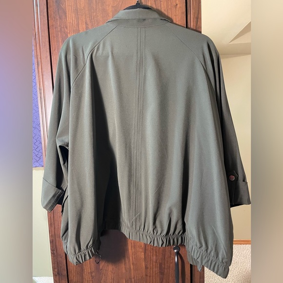 Hyba Bomber Jacket - Picture 7 of 7